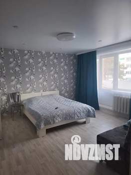 1-к квартира, посуточно, 36м2, 3/5 этаж