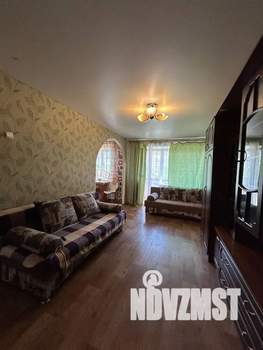 Студия квартира, посуточно, 35м2, 2/5 этаж