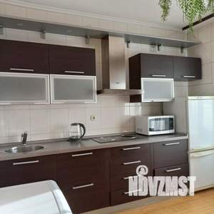 1-к квартира, посуточно, 39м2, 1/1 этаж