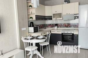 2-к квартира, посуточно, 42м2, 8/16 этаж