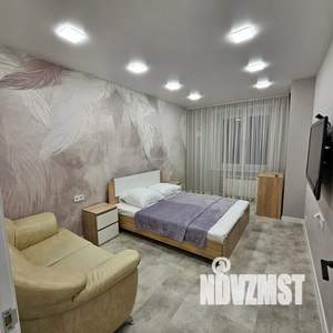 1-к квартира, посуточно, 40м2, 4/9 этаж