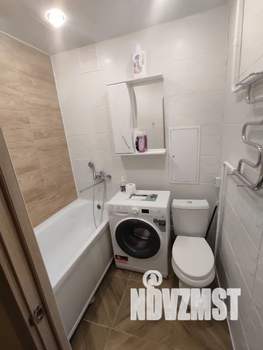 1-к квартира, посуточно, 40м2, 3/5 этаж
