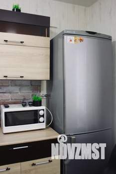 Студия квартира, посуточно, 32м2, 1/5 этаж