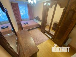 3-к квартира, посуточно, 81м2, 1/5 этаж