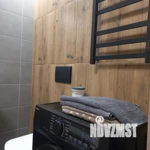 1-к квартира, посуточно, 40м2, 8/16 этаж