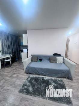 Студия квартира, посуточно, 38м2, 2/5 этаж