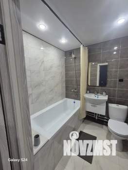 1-к квартира, посуточно, 37м2, 3/3 этаж