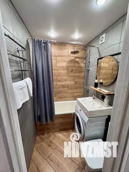 Студия квартира, посуточно, 32м2, 3/5 этаж