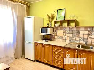 1-к квартира, посуточно, 38м2, 3/12 этаж