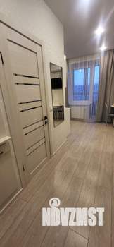 Студия квартира, посуточно, 35м2, 16/16 этаж
