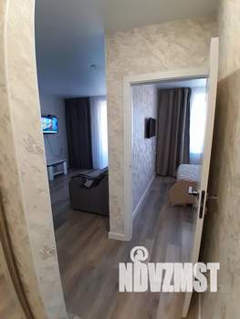 1-к квартира, посуточно, 40м2, 2/16 этаж