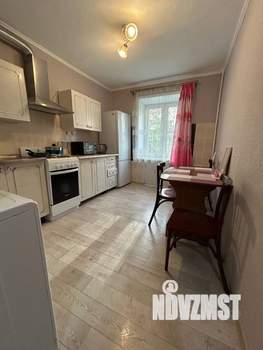 1-к квартира, посуточно, 38м2, 1/9 этаж