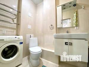 1-к квартира, посуточно, 42м2, 8/16 этаж