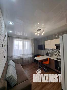 1-к квартира, посуточно, 35м2, 1/1 этаж