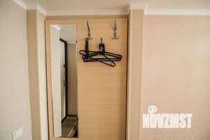 Студия квартира, посуточно, 30м2, 1/5 этаж