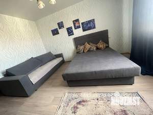 1-к квартира, посуточно, 40м2, 15/16 этаж