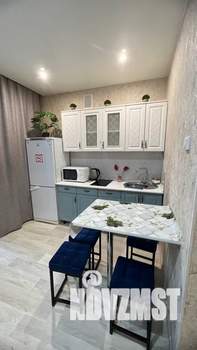 2-к квартира, посуточно, 40м2, 1/16 этаж