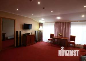 2-к квартира, посуточно, 80м2, 1/6 этаж