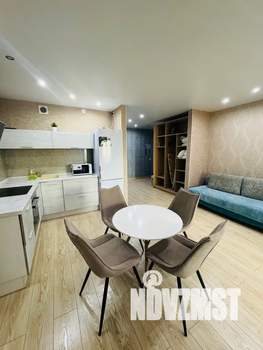 Студия квартира, посуточно, 45м2, 11/16 этаж