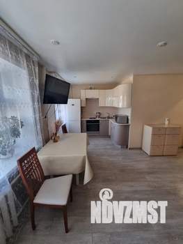 1-к квартира, посуточно, 43м2, 2/5 этаж