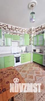 1-к квартира, посуточно, 42м2, 11/16 этаж