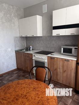 1-к квартира, посуточно, 49м2, 2/16 этаж