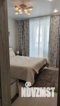 1-к квартира, посуточно, 42м2, 8/16 этаж