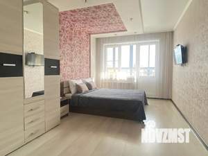 1-к квартира, посуточно, 44м2, 11/16 этаж