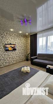 1-к квартира, посуточно, 51м2, 1/1 этаж