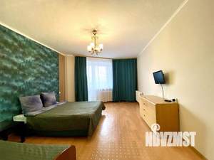 1-к квартира, посуточно, 50м2, 1/1 этаж