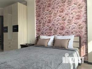 1-к квартира, посуточно, 44м2, 1/1 этаж