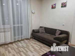 1-к квартира, посуточно, 43м2, 1/1 этаж