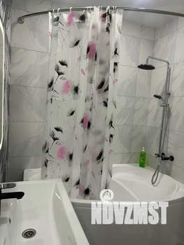 Студия квартира, посуточно, 30м2, 2/15 этаж