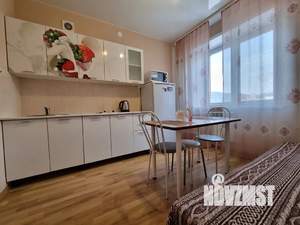 1-к квартира, посуточно, 42м2, 8/9 этаж