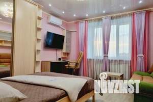 1-к квартира, посуточно, 45м2, 11/16 этаж