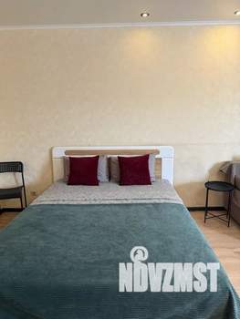 1-к квартира, посуточно, 47м2, 9/16 этаж