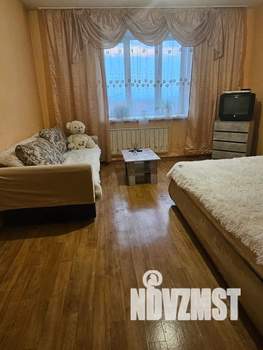 1-к квартира, посуточно, 40м2, 10/16 этаж