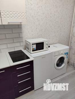 1-к квартира, посуточно, 38м2, 6/9 этаж