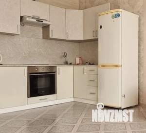 1-к квартира, посуточно, 46м2, 8/16 этаж