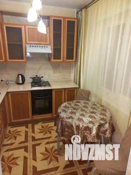 2-к квартира, посуточно, 45м2, 1/1 этаж