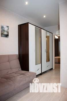 1-к квартира, посуточно, 50м2, 16/24 этаж