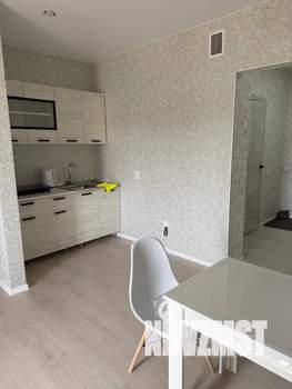 Студия квартира, посуточно, 44м2, 9/15 этаж
