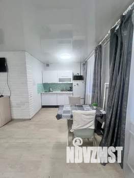 Студия квартира, посуточно, 32м2, 2/5 этаж