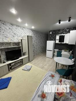 Студия квартира, посуточно, 30м2, 2/15 этаж