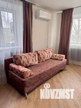 Студия квартира, посуточно, 32м2, 3/5 этаж