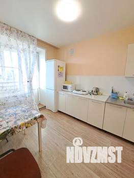 1-к квартира, посуточно, 35м2, 2/16 этаж