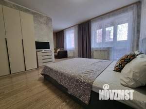 1-к квартира, посуточно, 42м2, 3/16 этаж