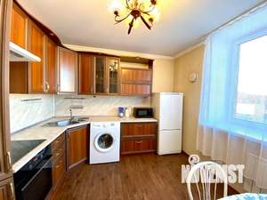 2-к квартира, посуточно, 70м2, 8/9 этаж