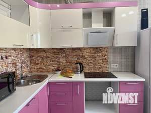 1-к квартира, посуточно, 44м2, 11/16 этаж