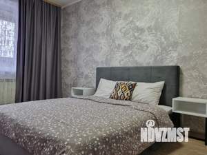 1-к квартира, посуточно, 42м2, 3/16 этаж